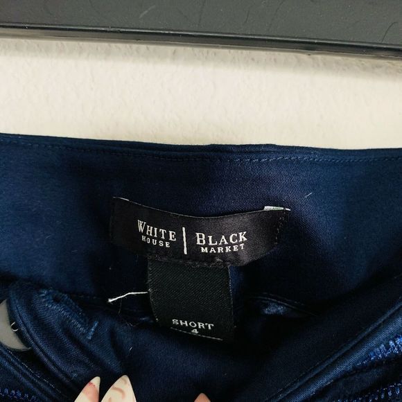 White House Black Market Blue Aztec Printed Shorts - Picture 3 of 4